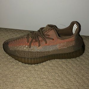 Brand New Yeezy 350 Boost/ Sand Taupe 2020